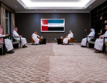 وكالة أنباء الإمارات – عبدالله بن زايد يستقبل نائب وزير خارجية السعودية