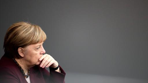 Corona-Politik im Bundestag: Merkels Hoffnung