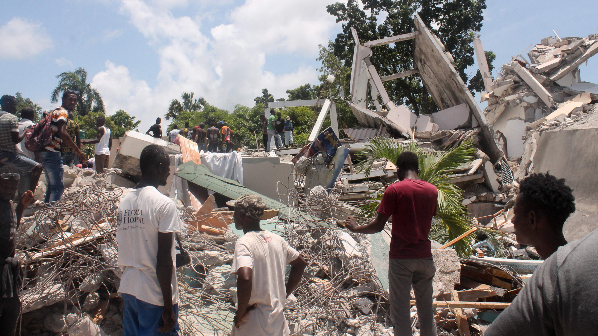 Mehr als 300 Tote nach Erdbeben in Haiti