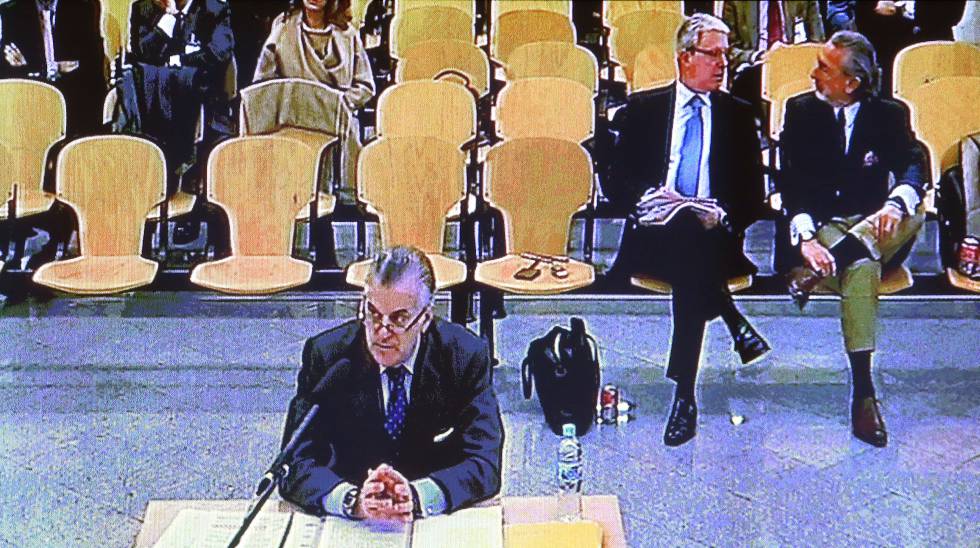 El juez da luz verde a investigar otro expediente de 23 millones de la ‘era Aguirre’ en el caso de la caja b del PP
