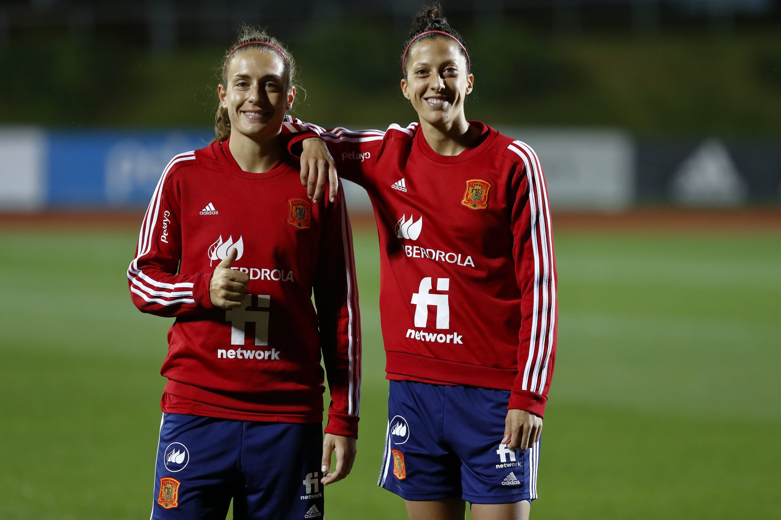 España golea a República Checa y acaricia la Eurocopa de 2022