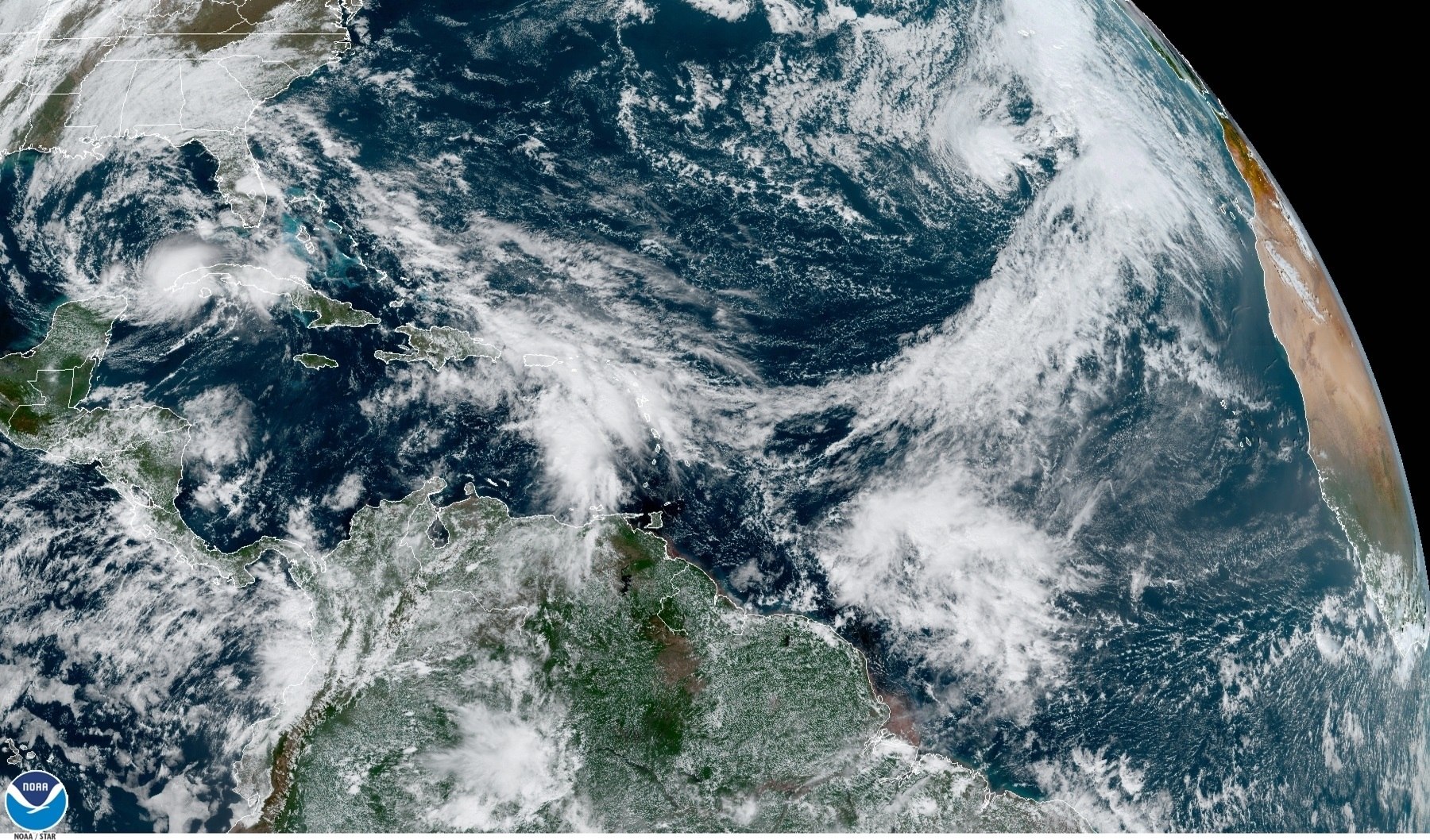 La tormenta Eta causa inundaciones y lluvias torrenciales en Florida tras devastar Centroamérica