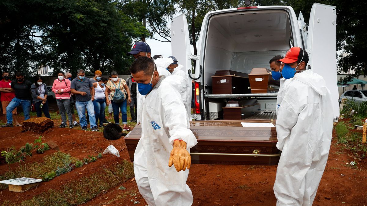 Brasil rompe su récord y es el único país en el mundo con más de 3.000 muertes diarias por la covid-19