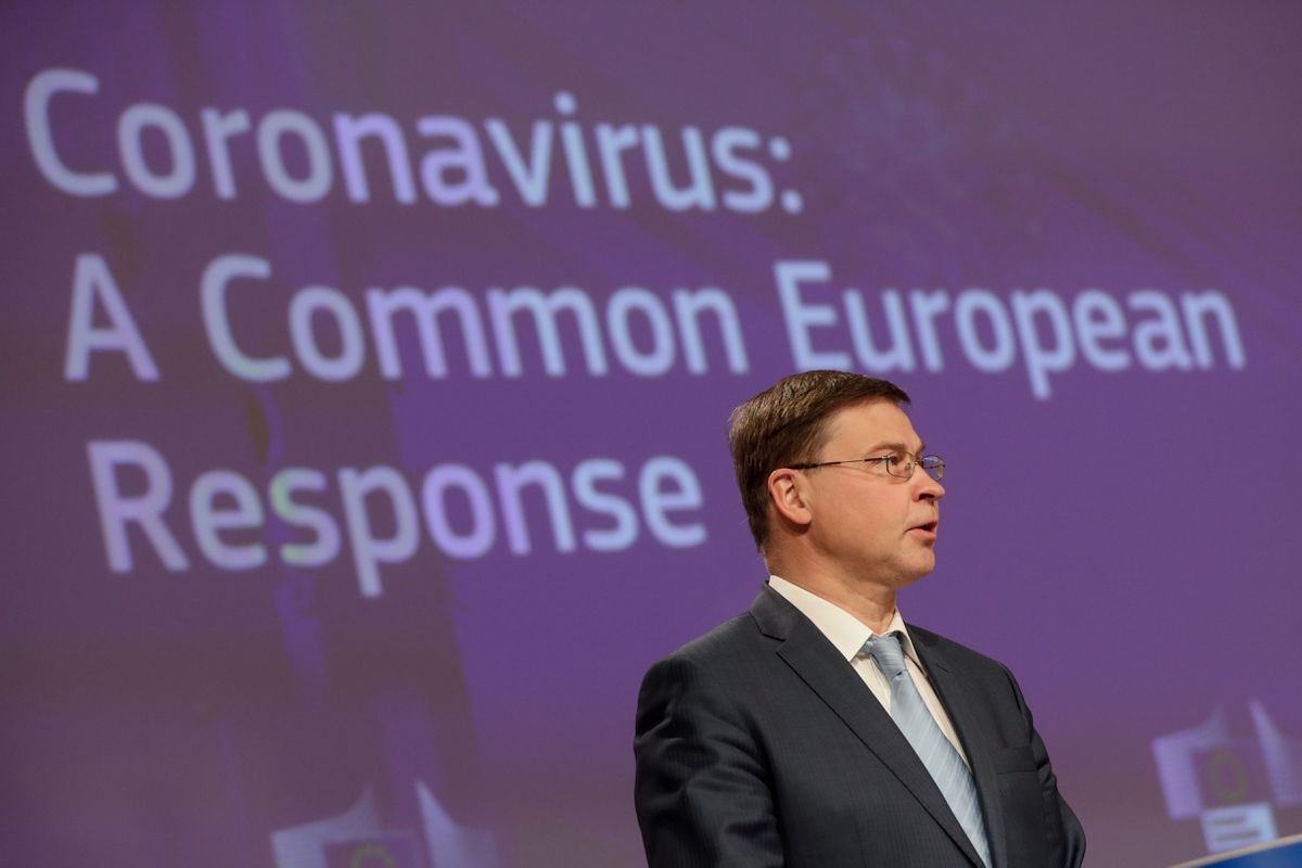 Bruselas vuelve a chocar con AstraZeneca tras hallar un lote de 29 millones de vacunas almacenado en Italia