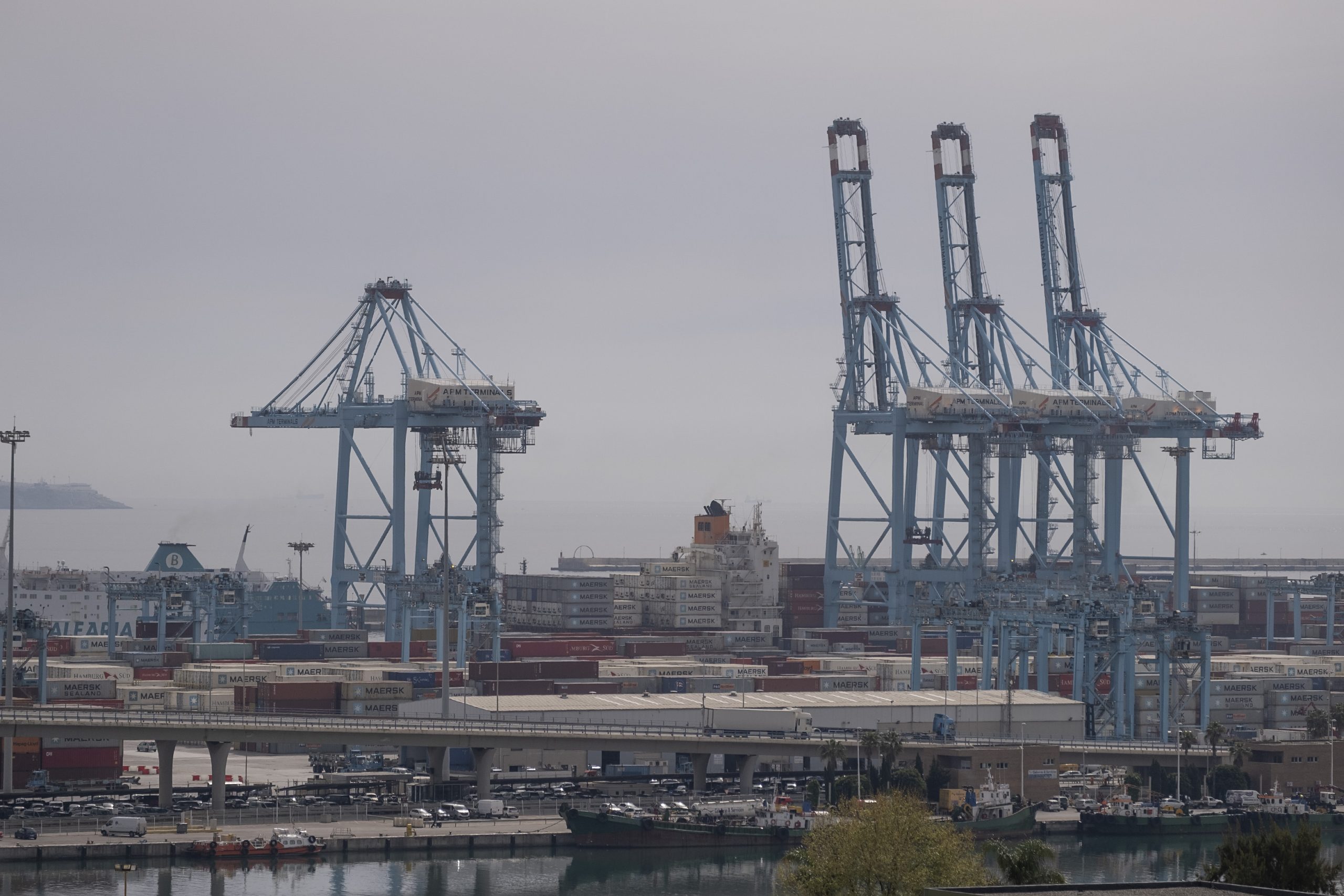 Todo listo para recibir el alud de mercancías de Suez