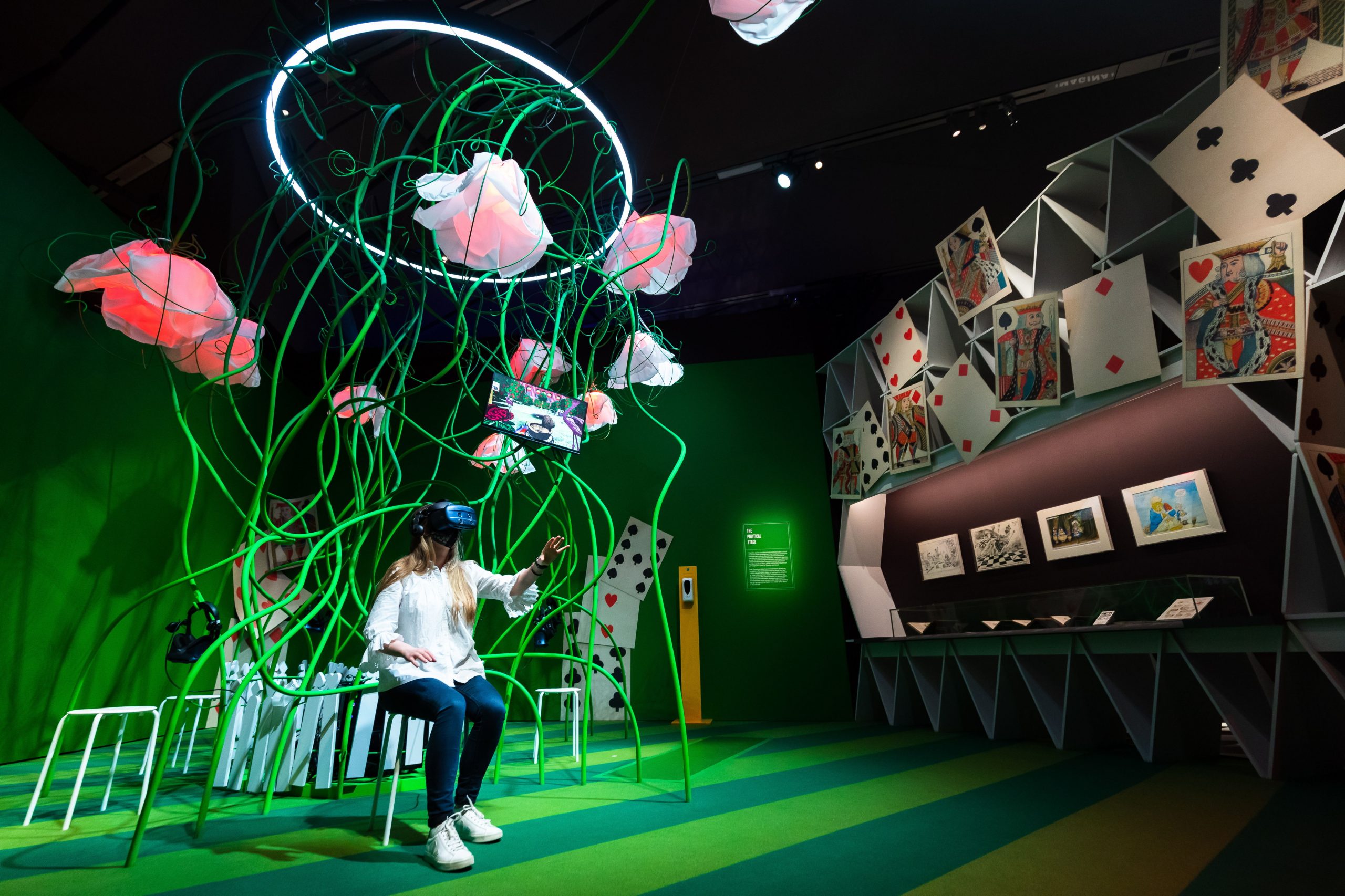 El final de la pandemia a través del espejo de Alicia