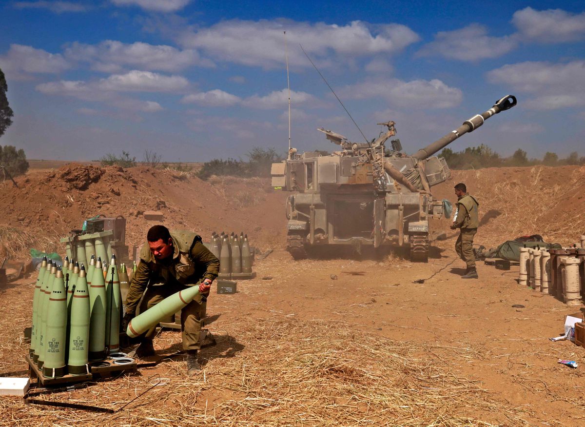 Israel lanza una ofensiva a gran escala por tierra y aire contra Gaza