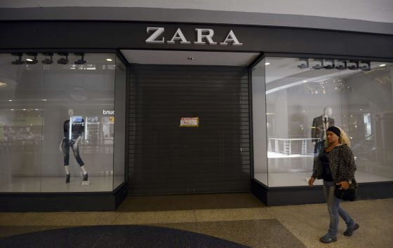 Zara se marcha de Venezuela