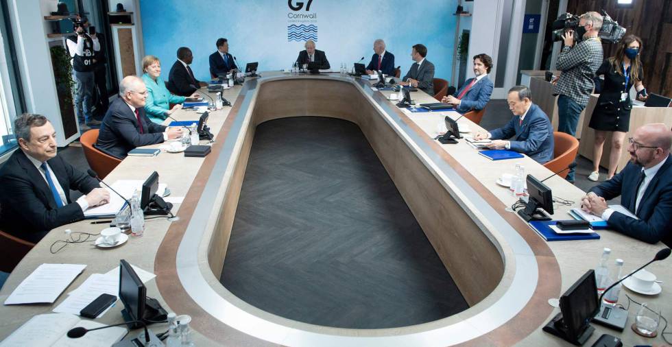 Los líderes del G-7 se comprometen a donar mil millones de vacunas contra la covid para 2022