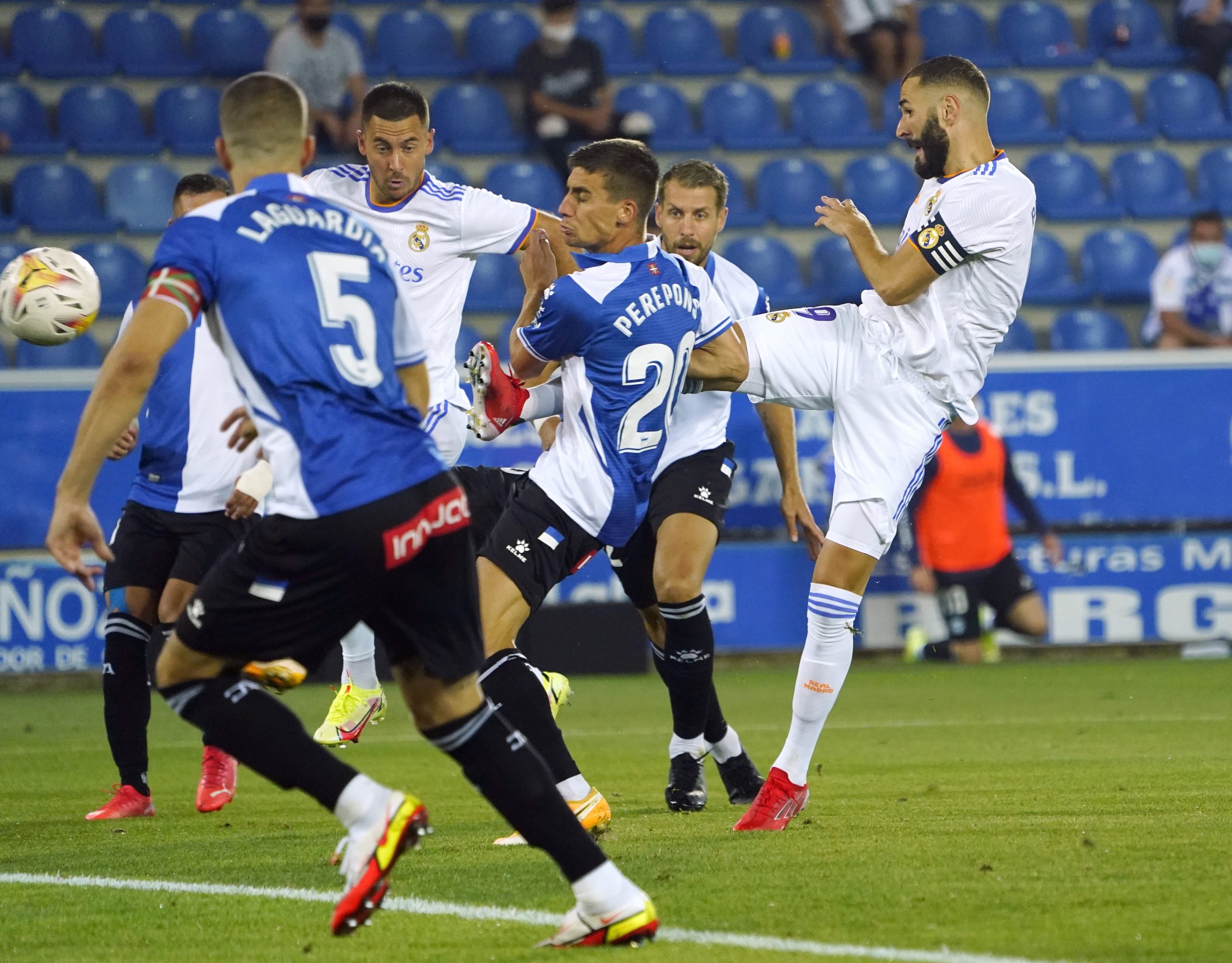 El Real Madrid apabulla en el inicio