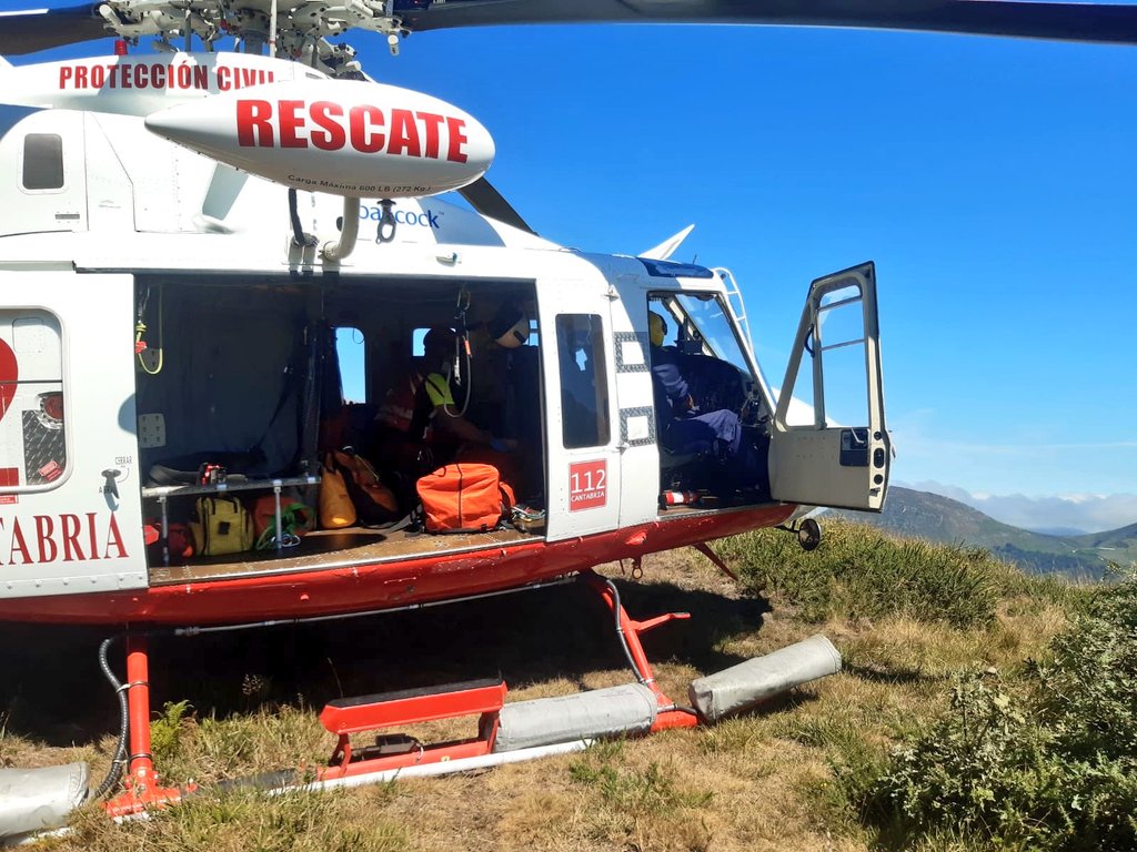 Mueren dos senderistas al despeñarse por una ladera en Cantabria