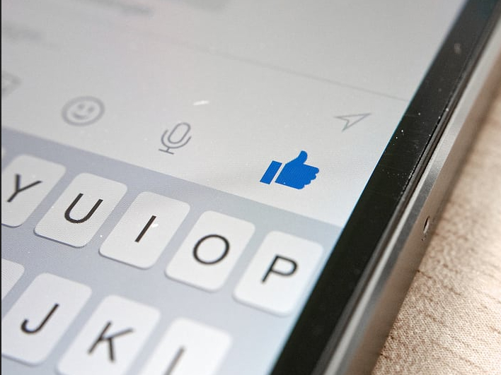 Facebook s'appuie sur Messenger pour diffuser une « culture de l'éphémère »