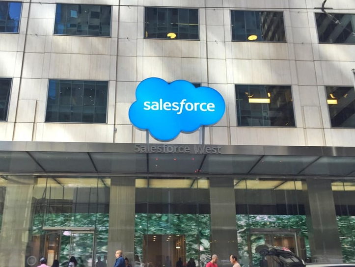 Salesforce entend doper les ventes à la recherche visuelle