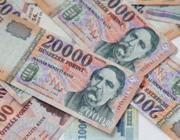 Az államadósság csökkentését méltatta egy banki elemző a köztévén
