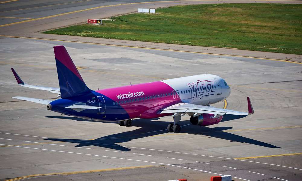 Népszava Sok utas még vár arra, hogy kártalanítsa a Wizz Air az egy napos késés miatt