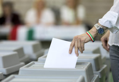 Százezernél több külföldi is szavazhat a választáson
