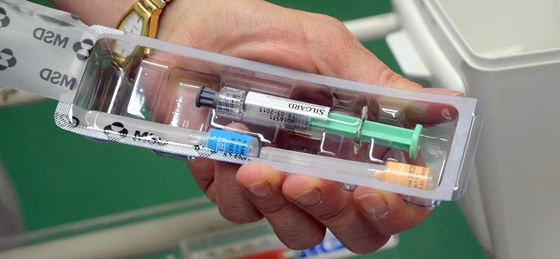 Közoktatás: Szeptember 12-ig kérhetik a HPV elleni ingyenes oltást a hetedikes lányok szülei