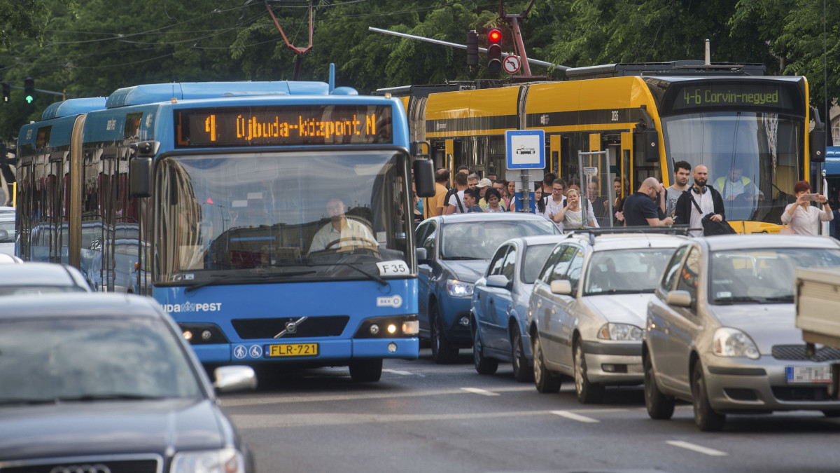 Nagy változásokat jelentett be a BKK