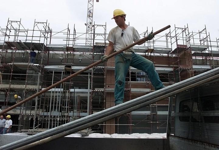 Operaio_Cantiere_Edilizia_Lapresse