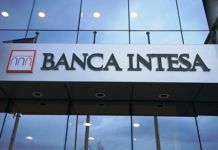 Intesa Sanpaolo ingloba Ubi Banca/ Iban, carte di credito, conti: cosa cambia