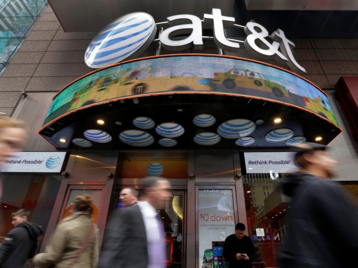 AT&T reporta ingresos por 725 MDD en segundo trimestre