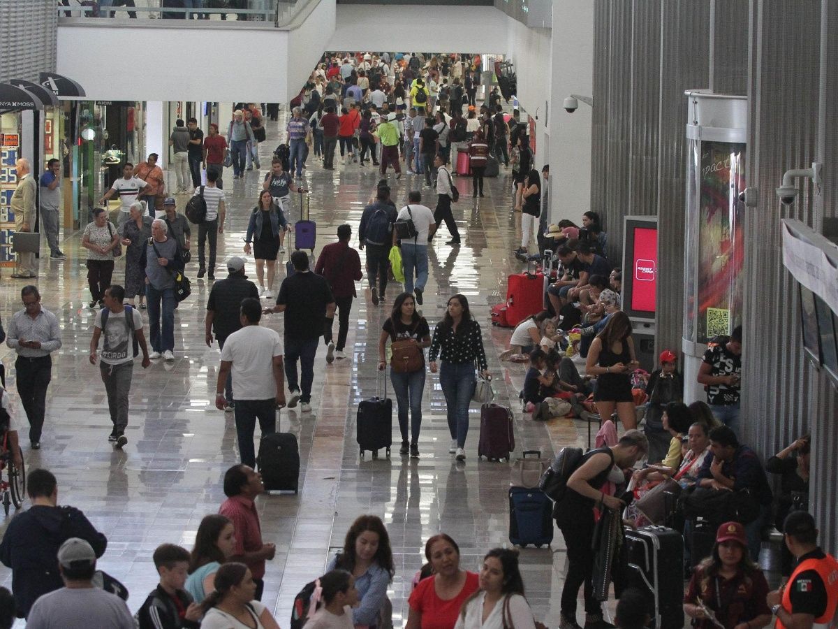 Aeropuerto de Toluca complementará al AICM