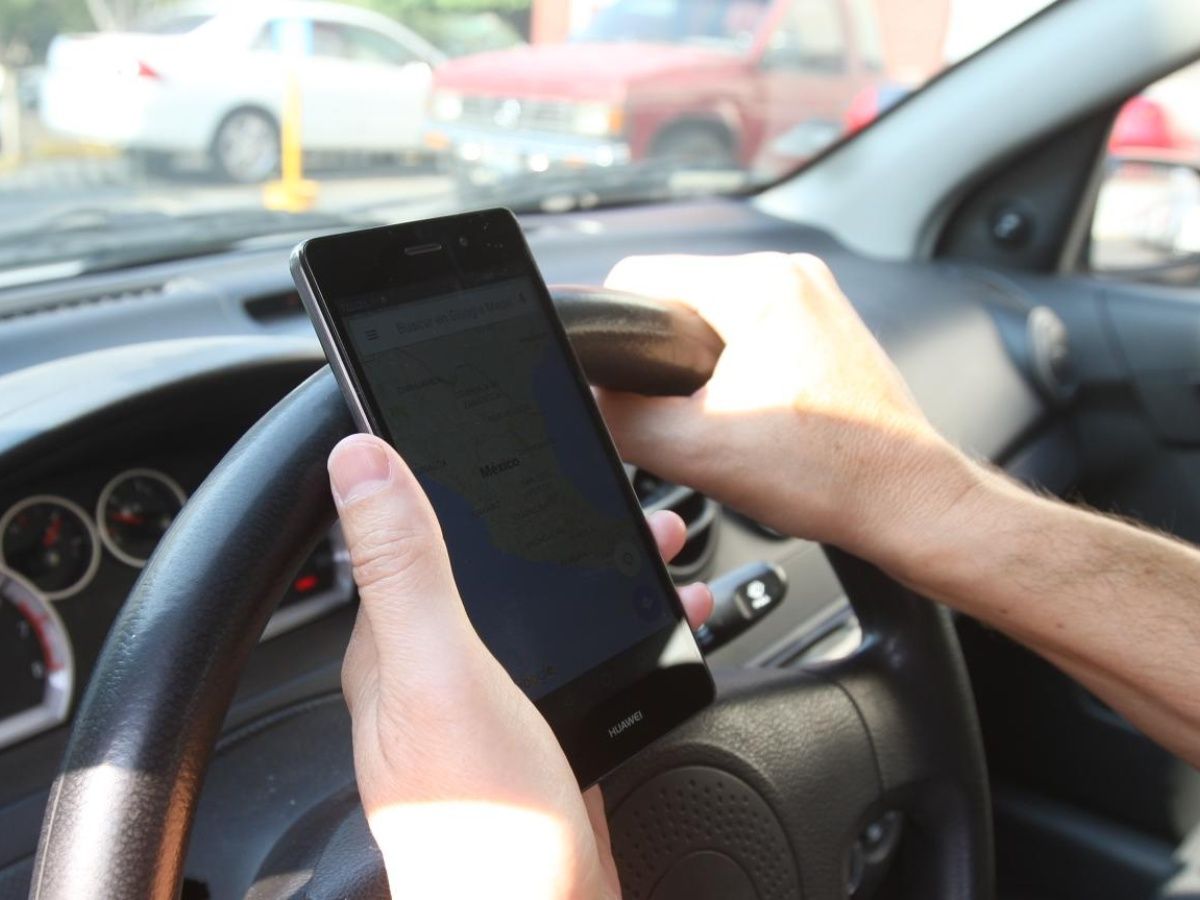 Corte de fibra afectó red de telefonía e internet