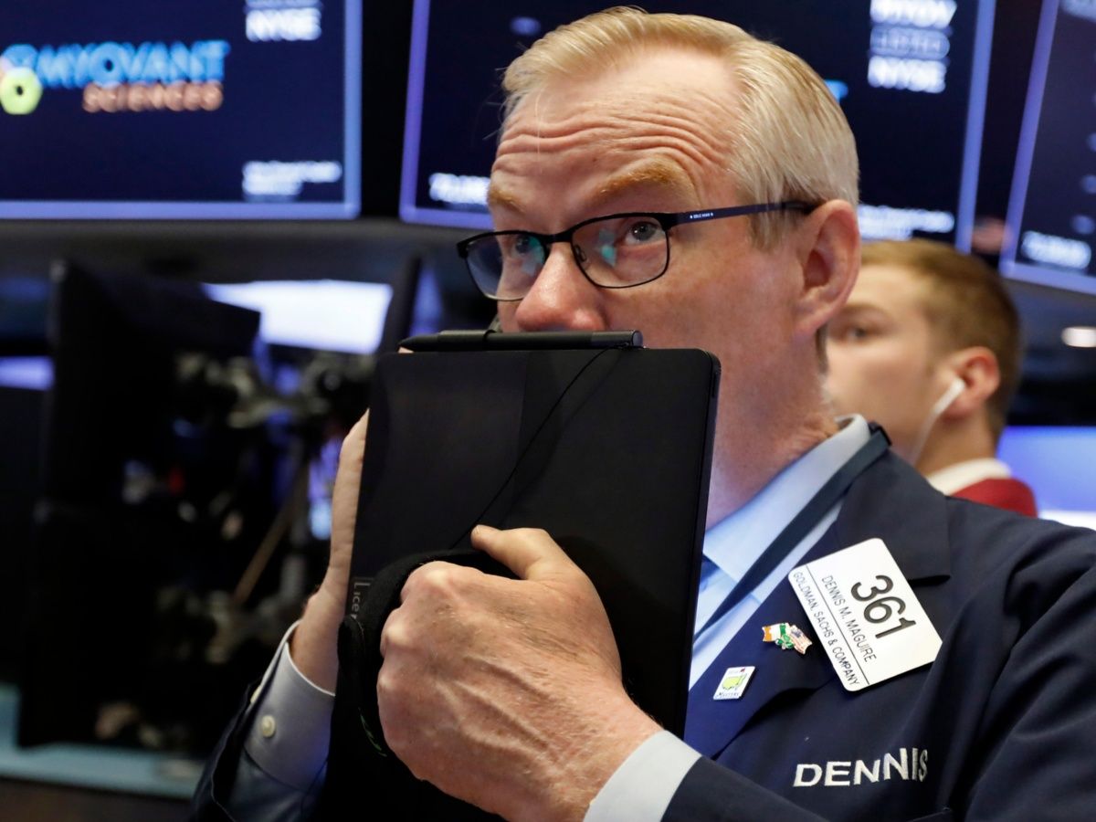 Wall Street sube por resultados corporativos alentadores