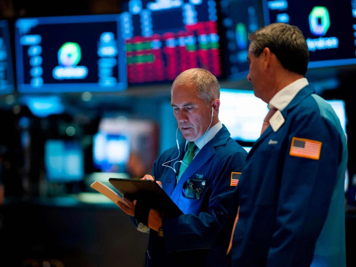 Wall Street arranca el mes de agosto con alzas moderadas