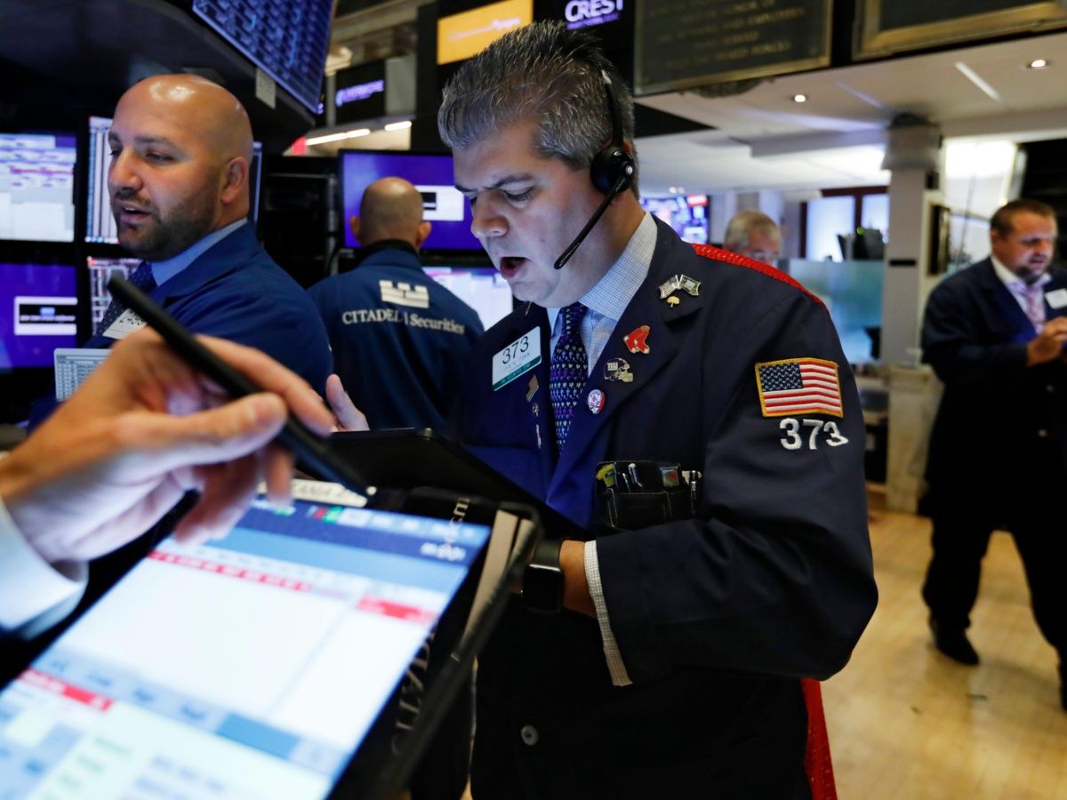 Wall Street repunta tras ganancias sólidas de minoristas