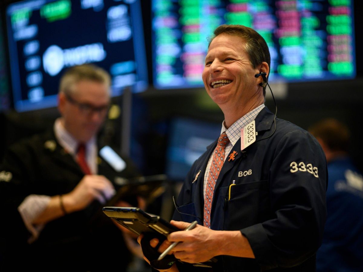 Bolsa de Nueva York abre con alzas