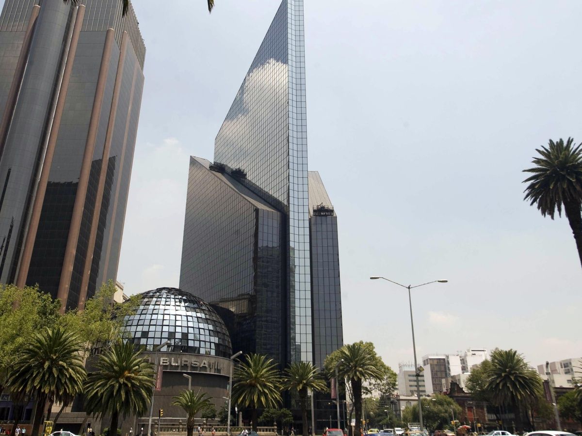 La Bolsa Mexicana baja, pese a optimismo por decisiones del BCE