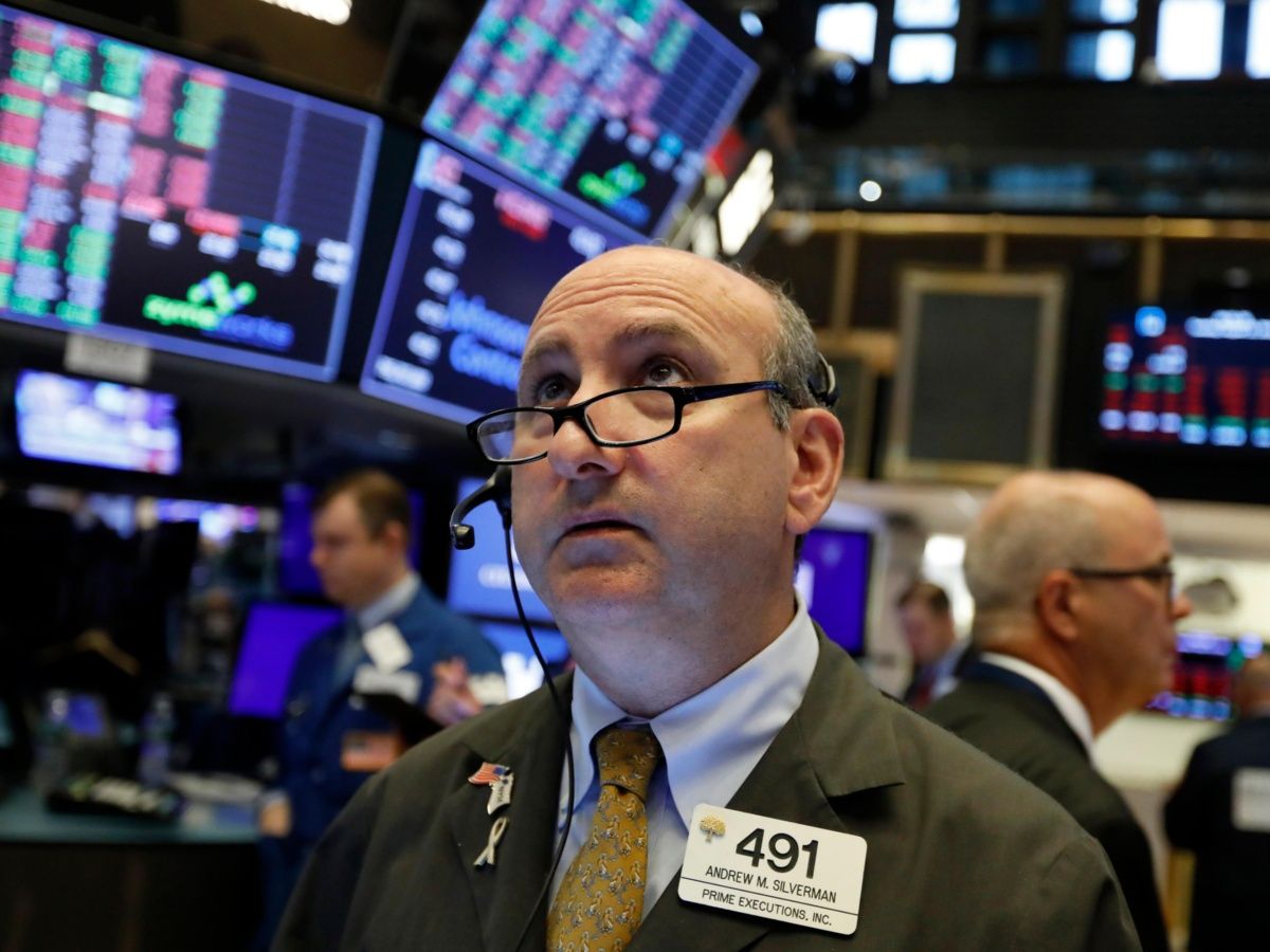 Wall Street cierra mayormente al alza