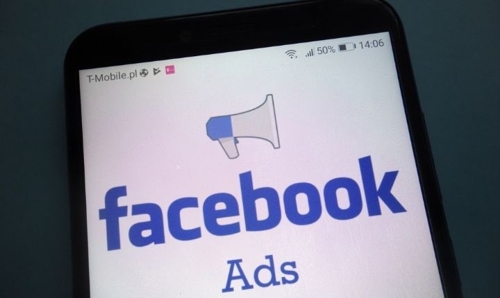 Sticker ads en Stories: así son los nuevos formatos publicitarios de Facebook