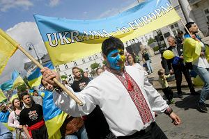 Co trzeci Ukrainiec chcia³by zamieszkaæ w Polsce na sta³e, co czwarty