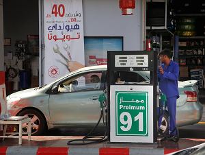 Ile za litr benzyny? Ceny ropy wzlecia³y po ataku na Arabiê Saudyjsk±