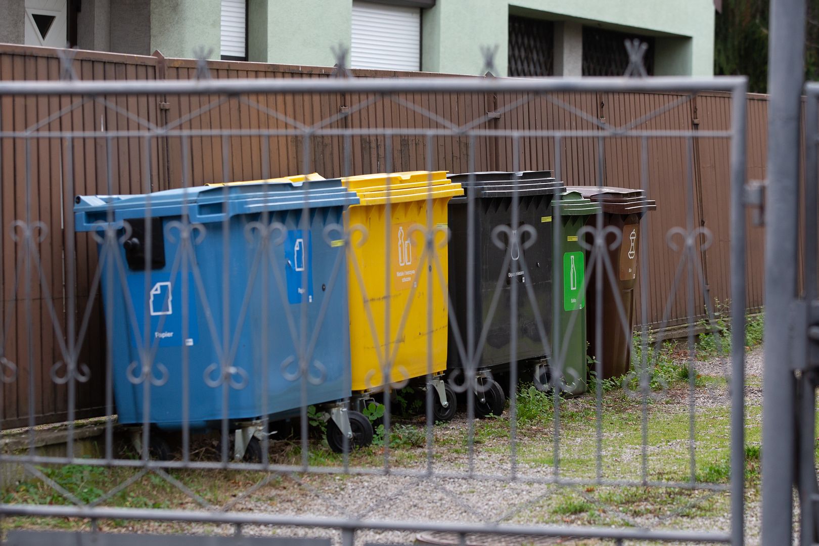 Łódź podniesie stawki za wywóz śmieci. Nie będą jednak uzależnione od zużycia wody