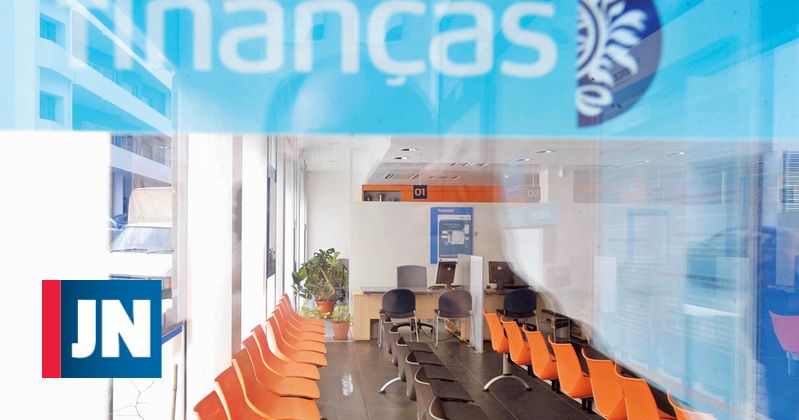 Função pública passa a receber na segunda-feira 75% do valor das progressões