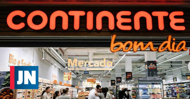 Trabalhadores dos supermercados e armazéns do Continente em greve