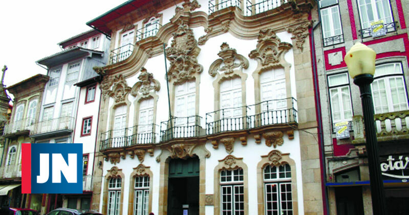 Associação Comercial de Guimarães fecha portas por dívidas