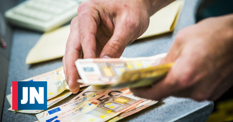 Setor bancário em Portugal passa de perdas a lucros de 1300 milhões