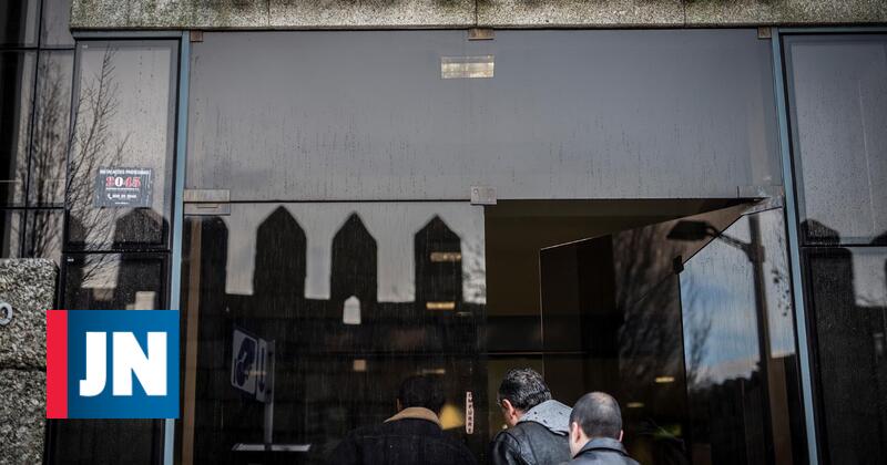 Norte com mais 35 mil inscritos nos centros de emprego face a fevereiro do ano passado