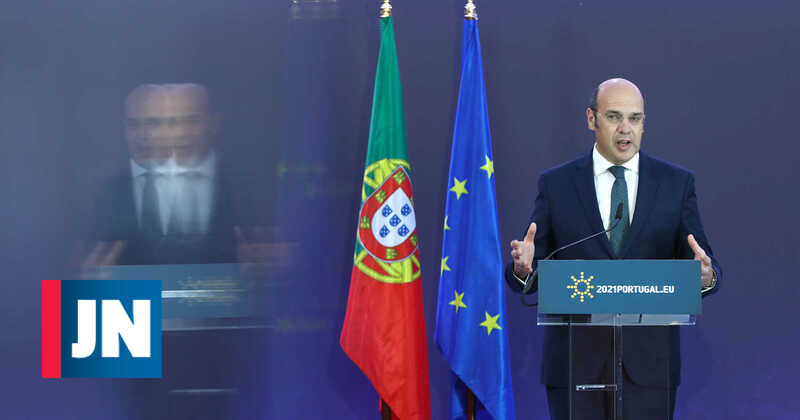 Onze empresas portuguesas participam em exercício com produtoras de vacinas