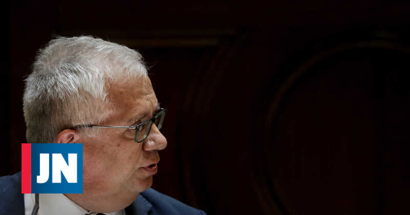 Governo aprova 11 milhões de euros para SIRESP de indemnização compensatória