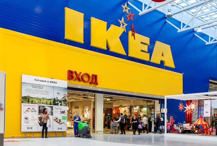 IKEA в России позволит людям вернуть в магазины мебель для младенцев