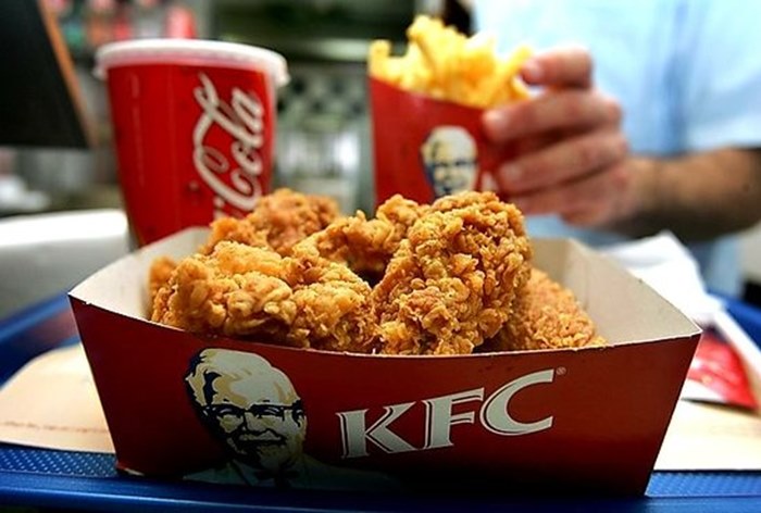 KFC начнет продавать «курицу» из заменителя мяса