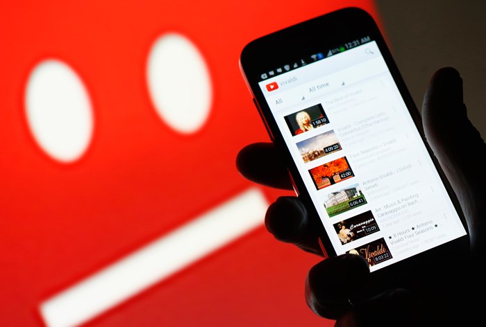 Российские власти обвинили YouTube в рекламе несогласованных митингов