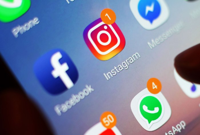 Facebook тестирует функцию для совершения покупок из новостной ленты