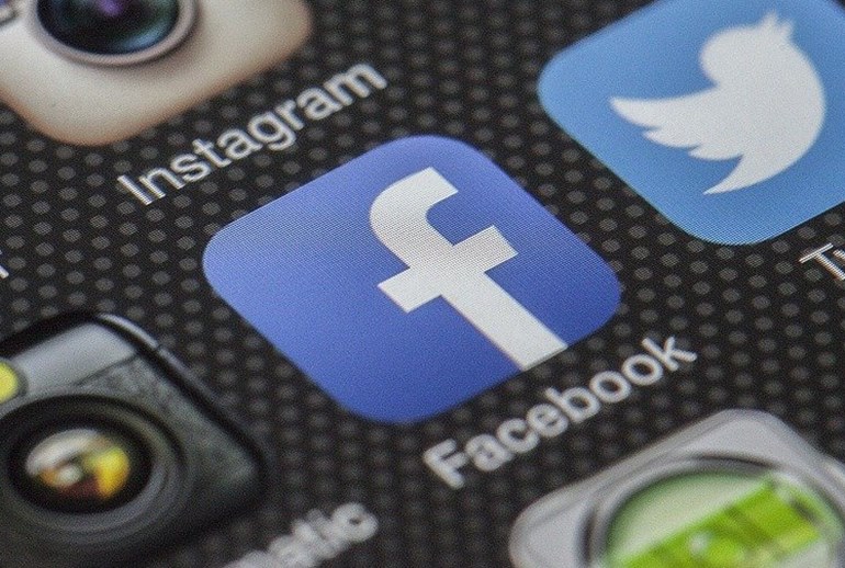 Facebook почти в два раза увеличил выручку от рекламы в первом квартале года