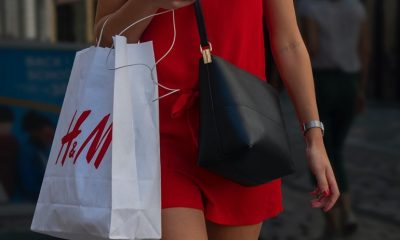 Китайский бойкот обошелся H&M в $74 млн